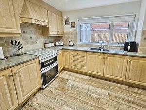 Photo 7- click for photo gallery